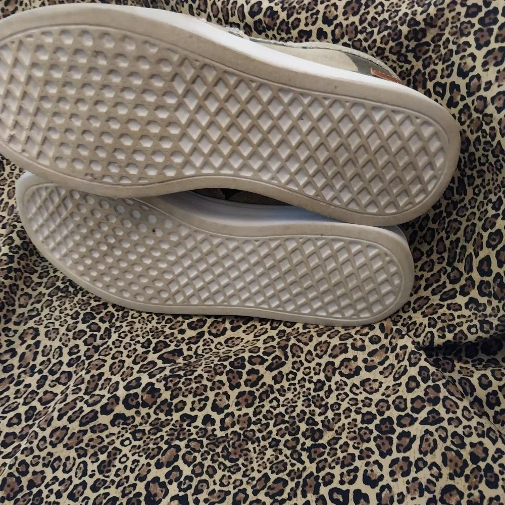 2556 Size 10 Jolimall Multi Colored Shoes - Picture 5 of 5